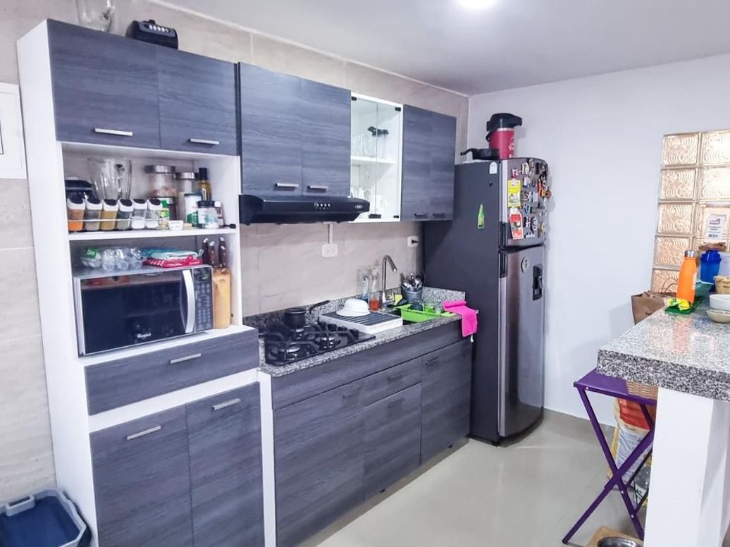 Casa de 6 alcobas en venta en Simón Bolívar, Bogotá, 365 m² · foto 3 de 14