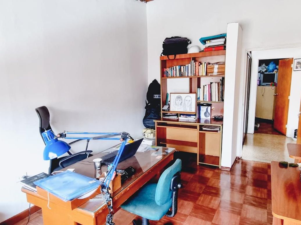 Casa de 6 alcobas en venta en Bellavista Occidental, Bogotá, 200 m² · foto 9 de 18