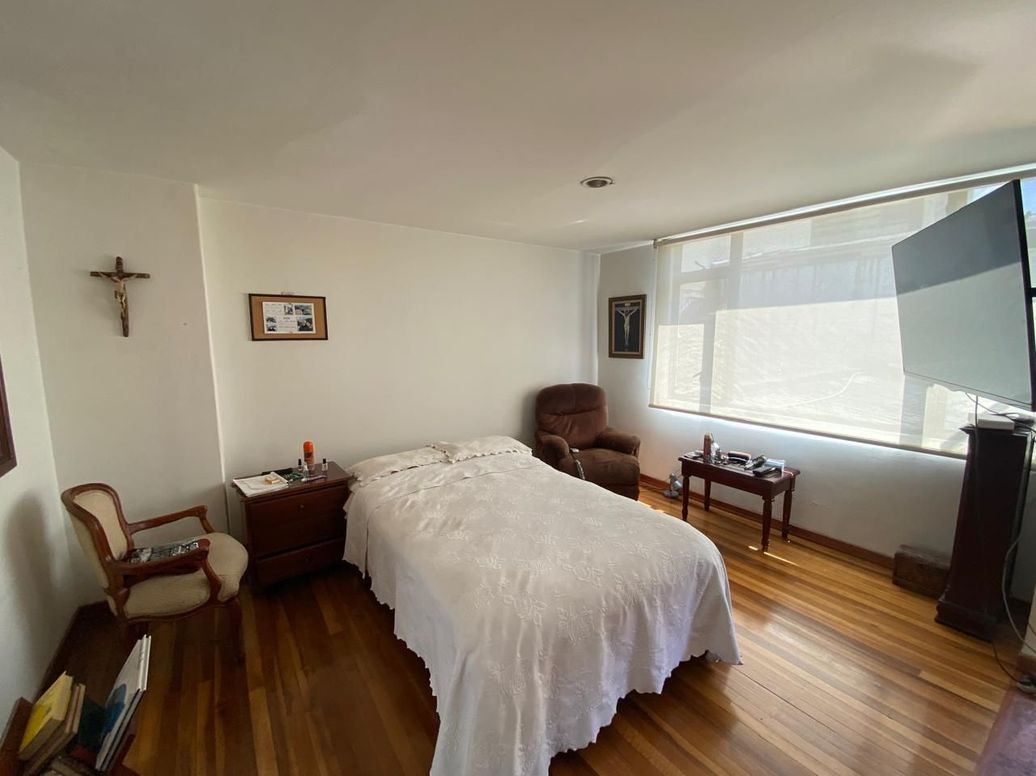 Casa de 4 alcobas en venta en Pasadena, Bogotá, 223 m² · foto 11 de 19