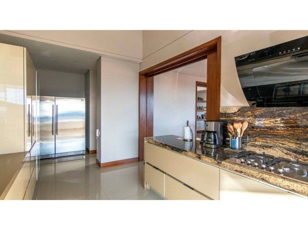 Apartamento de 4 alcobas en venta en Cerros De Santa Barbara, Bogotá, 415 m² · foto 15 de 20