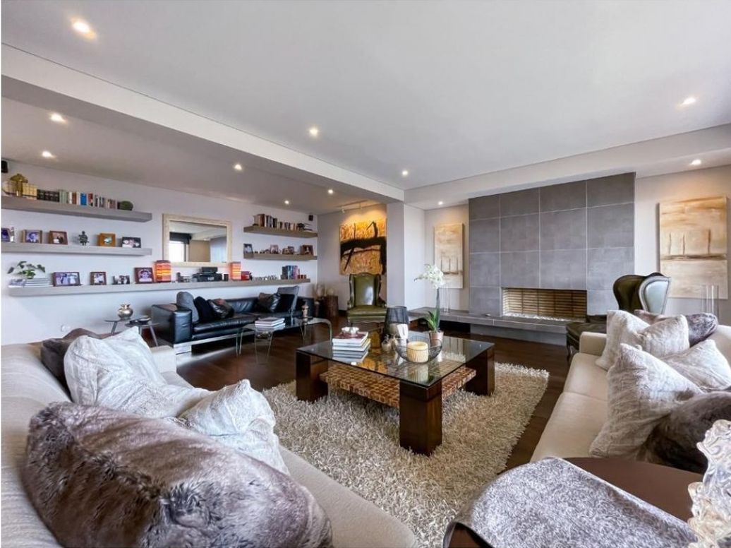 Apartamento de 4 alcobas en venta en Cerros De Santa Barbara, Bogotá, 415 m² · foto 10 de 20