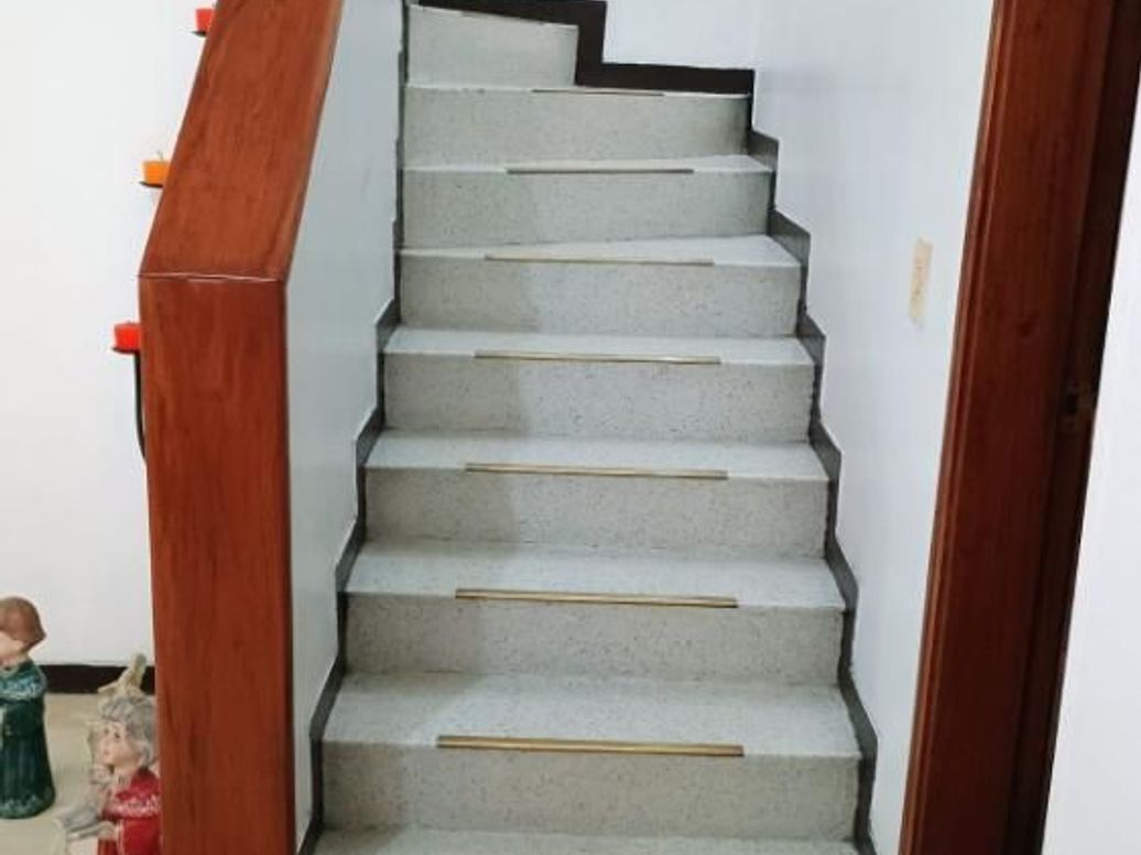 Casa de 3 alcobas en venta en Los Álamos, Bogotá, 177 m² · foto 6 de 11