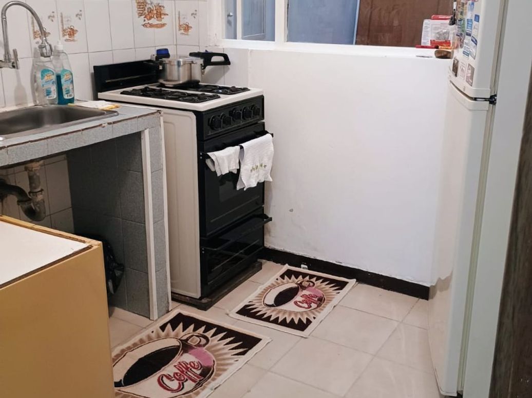 Casa de 3 alcobas en venta en Los Álamos, Bogotá, 177 m² · foto 4 de 11