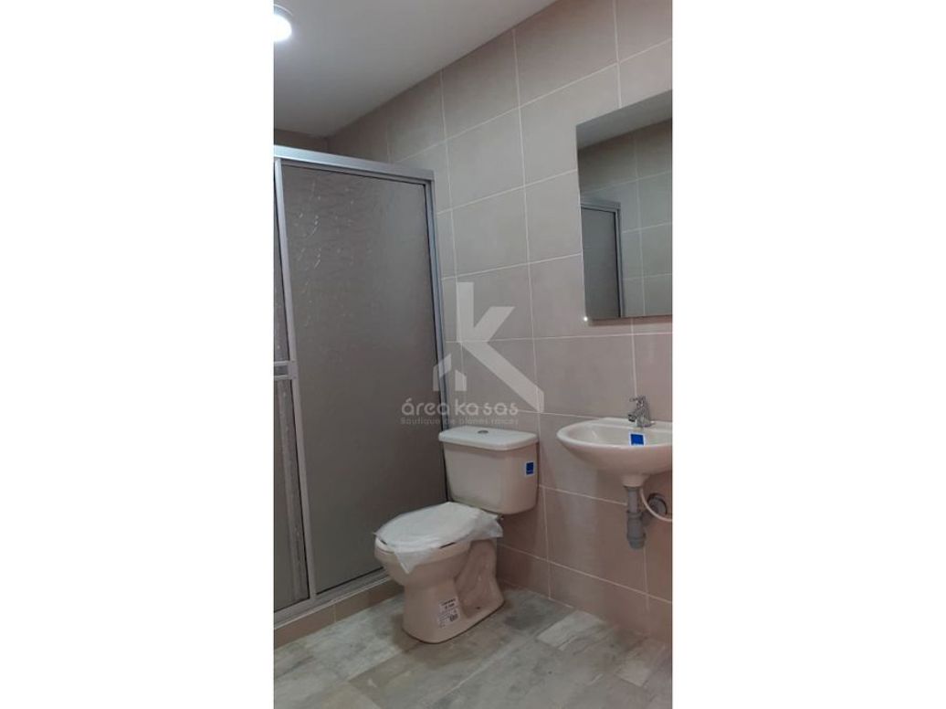 Casa de 4 alcobas en venta en Los Alpes, Bogotá, 383 m² · foto 13 de 20