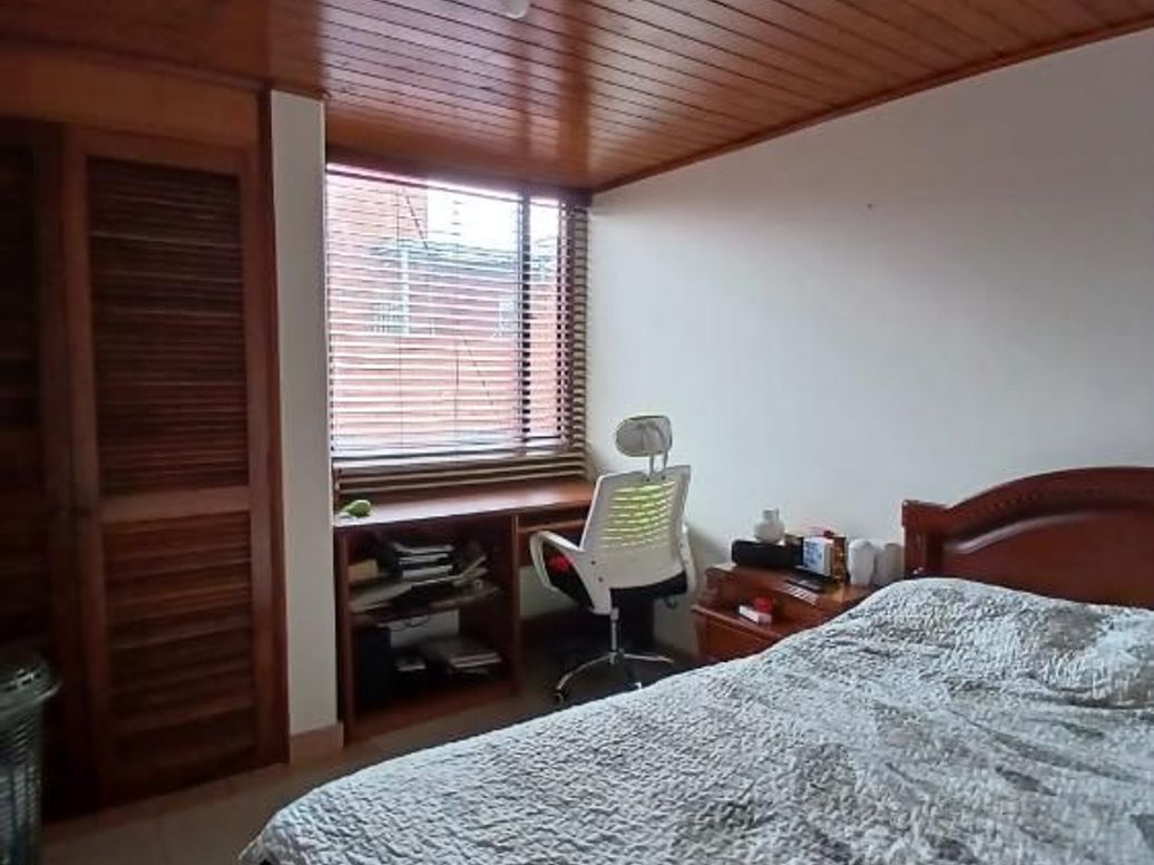 Apartamento de 3 alcobas en venta en San Cipriano, Bogotá, 64 m² · foto 6 de 11