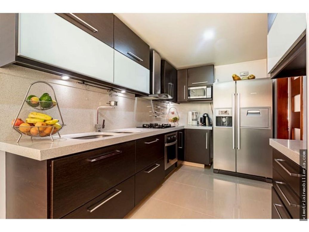 Apartamento de 3 alcobas en venta en Usaquén, Bogotá, 173 m² · foto 6 de 14