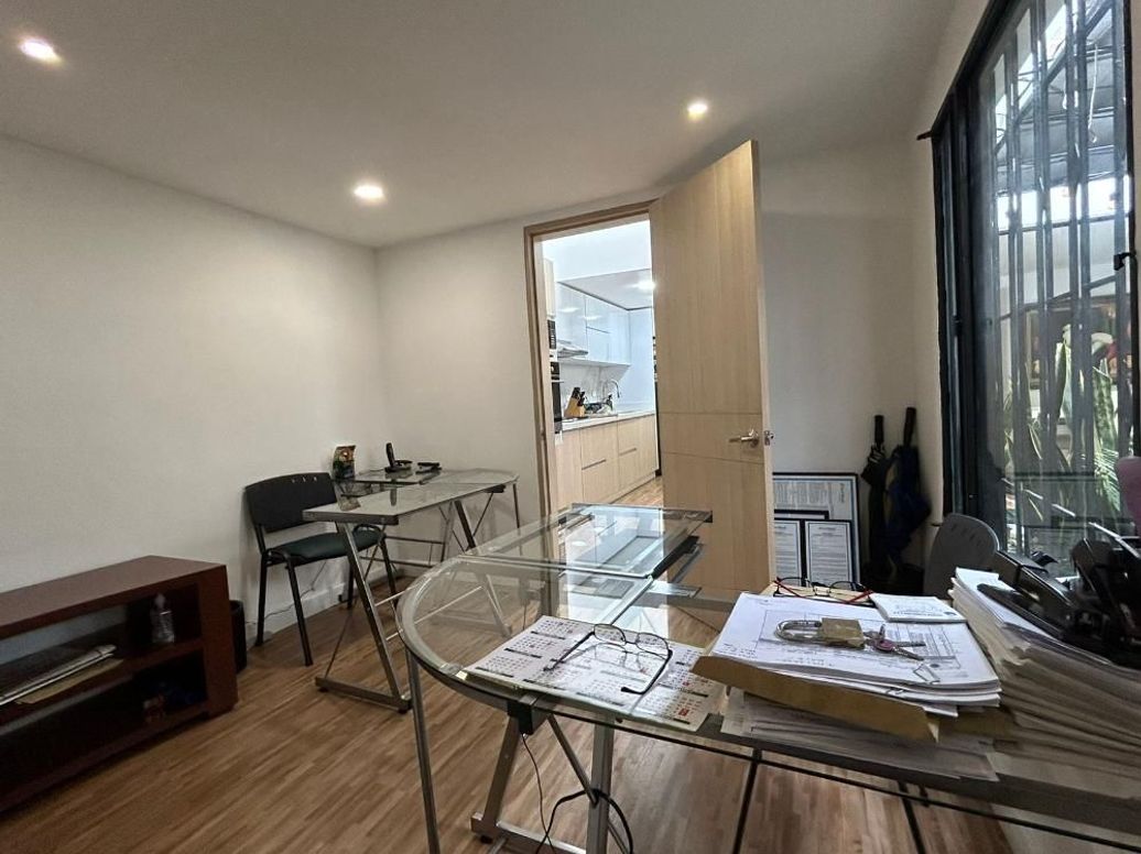 Casa de 3 alcobas en venta en Caobos Salazar, Bogotá, 227 m² · foto 17 de 20