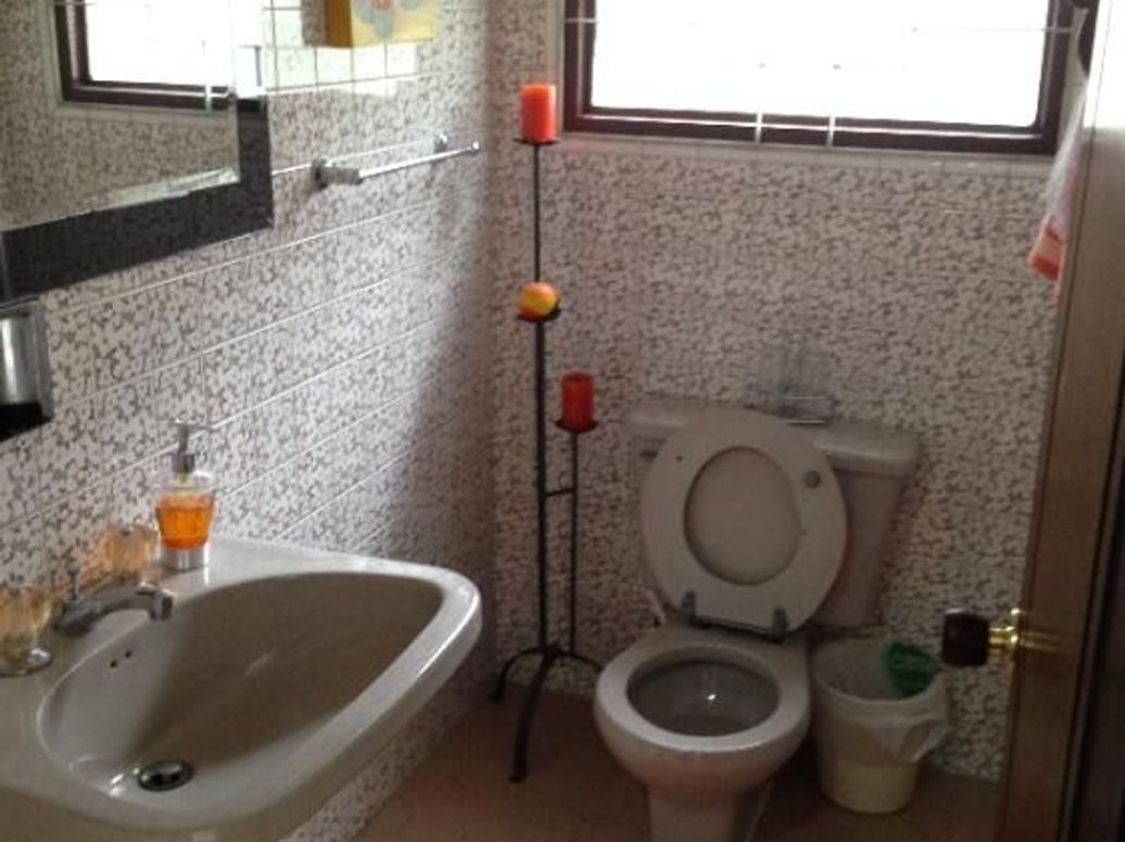 Casa de 4 alcobas en venta en Santa Barbara Occidental, Bogotá, 500 m² · foto 9 de 9