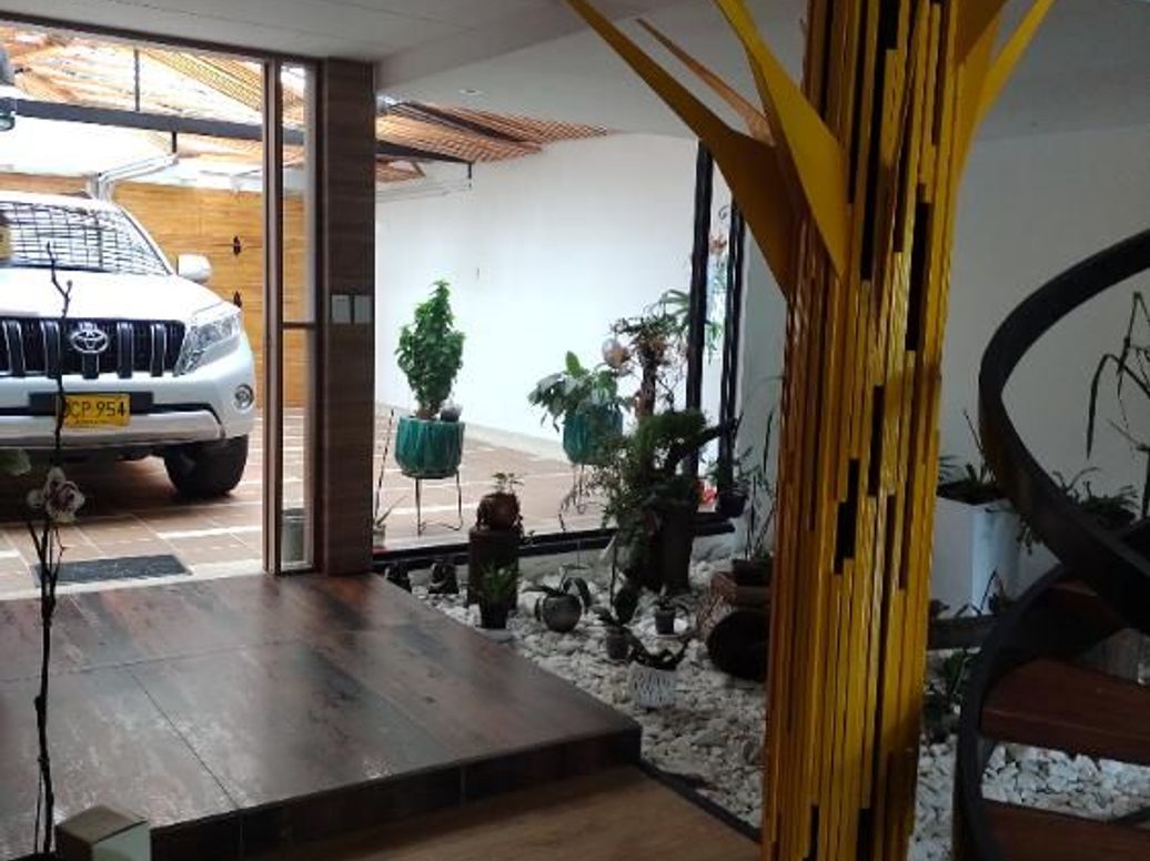 Casa de 3 alcobas en venta en Modelia, Bogotá, 320 m² · foto 4 de 14