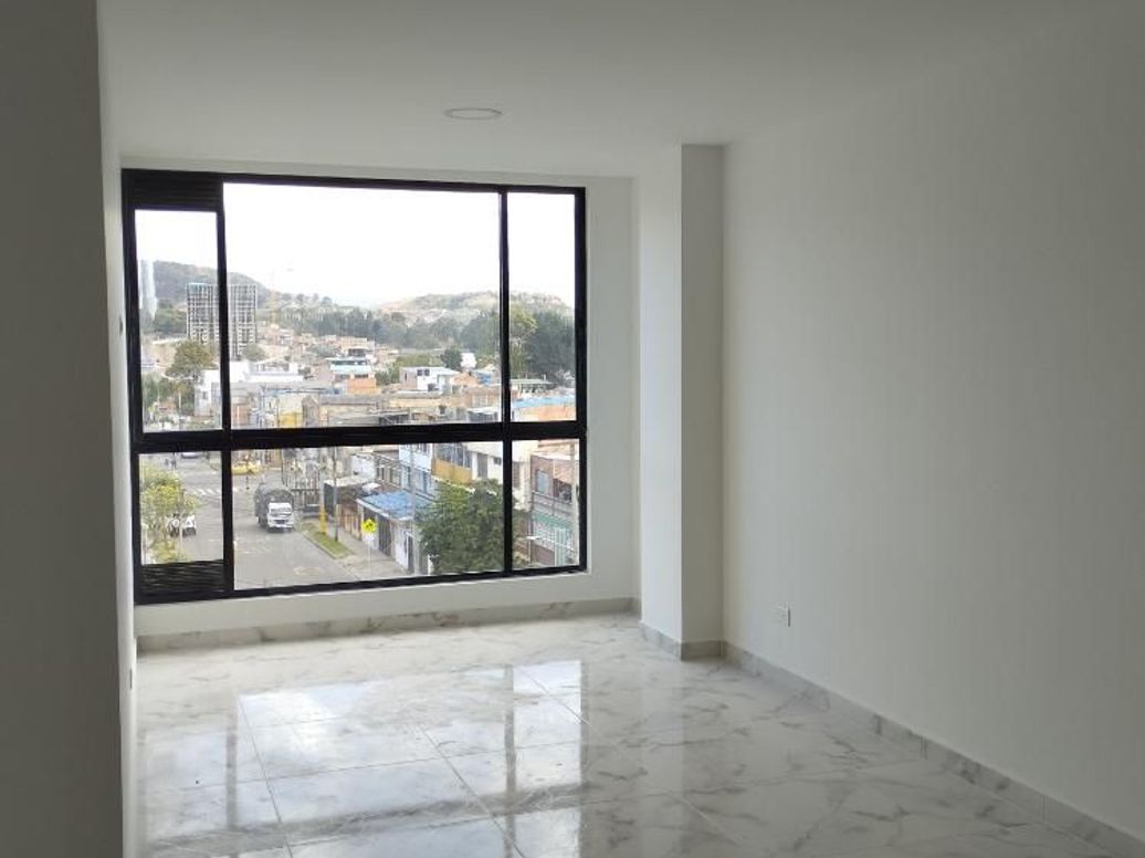 Apartamento de 3 alcobas en venta en Ingles, Bogotá, 75 m² · foto 3 de 10