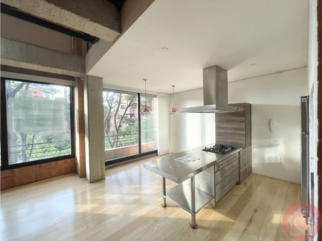 Apartamento de 1 alcoba en venta en Los Rosales, Bogotá, 115 m² · foto 6 de 10
