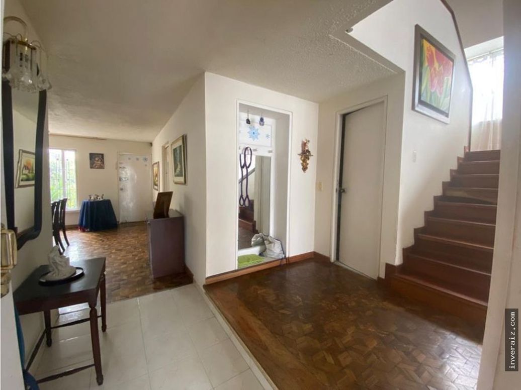 Casa de 4 alcobas en venta en Prado Veraniego Sur, Bogotá, 280 m² · foto 8 de 20