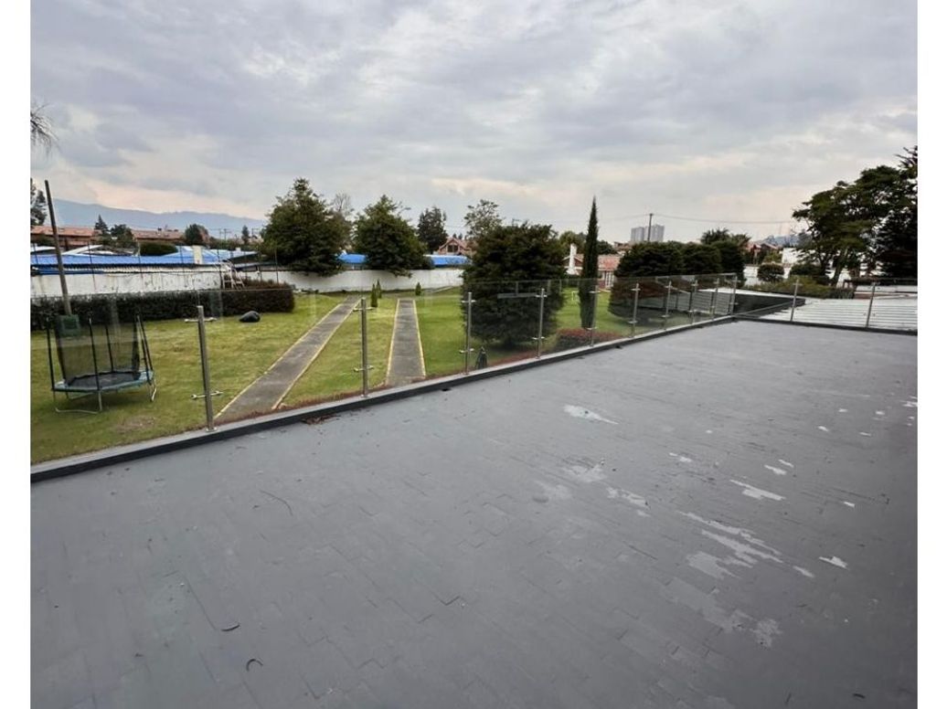 Casa de 5 alcobas en venta en San José De Bavaria, Bogotá, 445 m² · foto 12 de 20