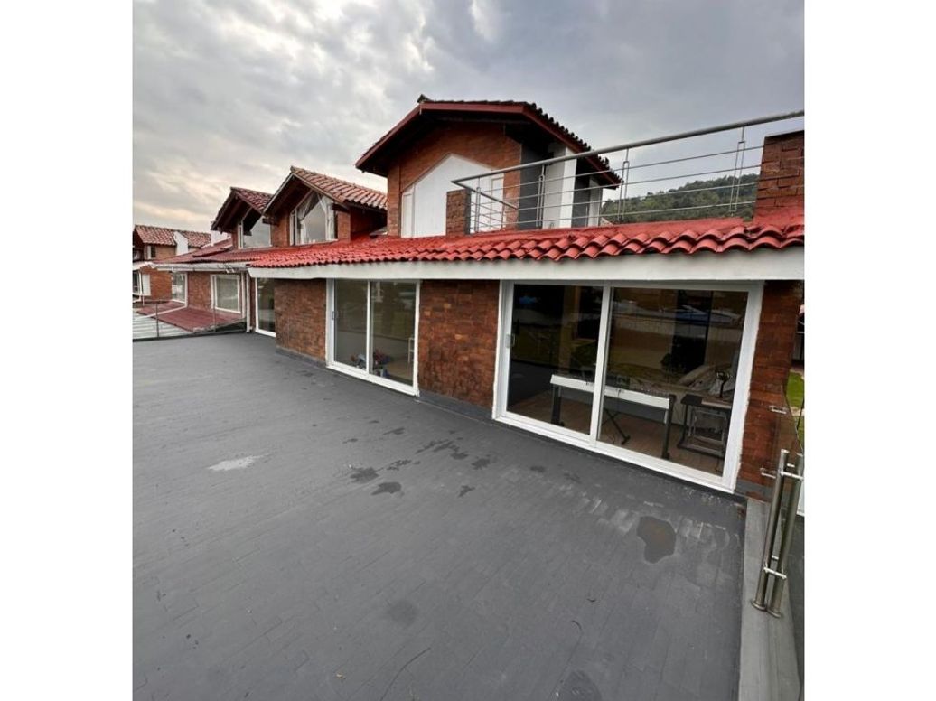Casa de 5 alcobas en venta en San José De Bavaria, Bogotá, 445 m² · foto 8 de 20