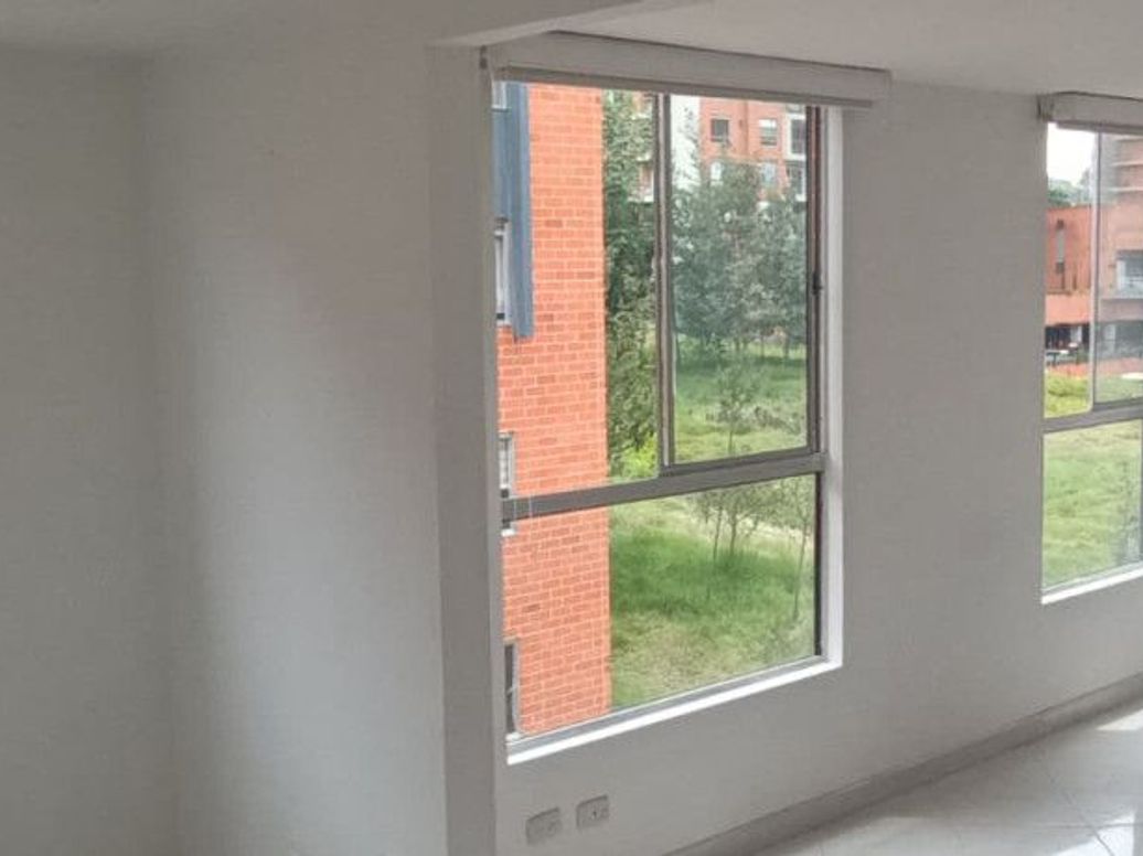 Apartamento de 2 alcobas en venta en El Plan, Bogotá, 53 m² · foto 4 de 12