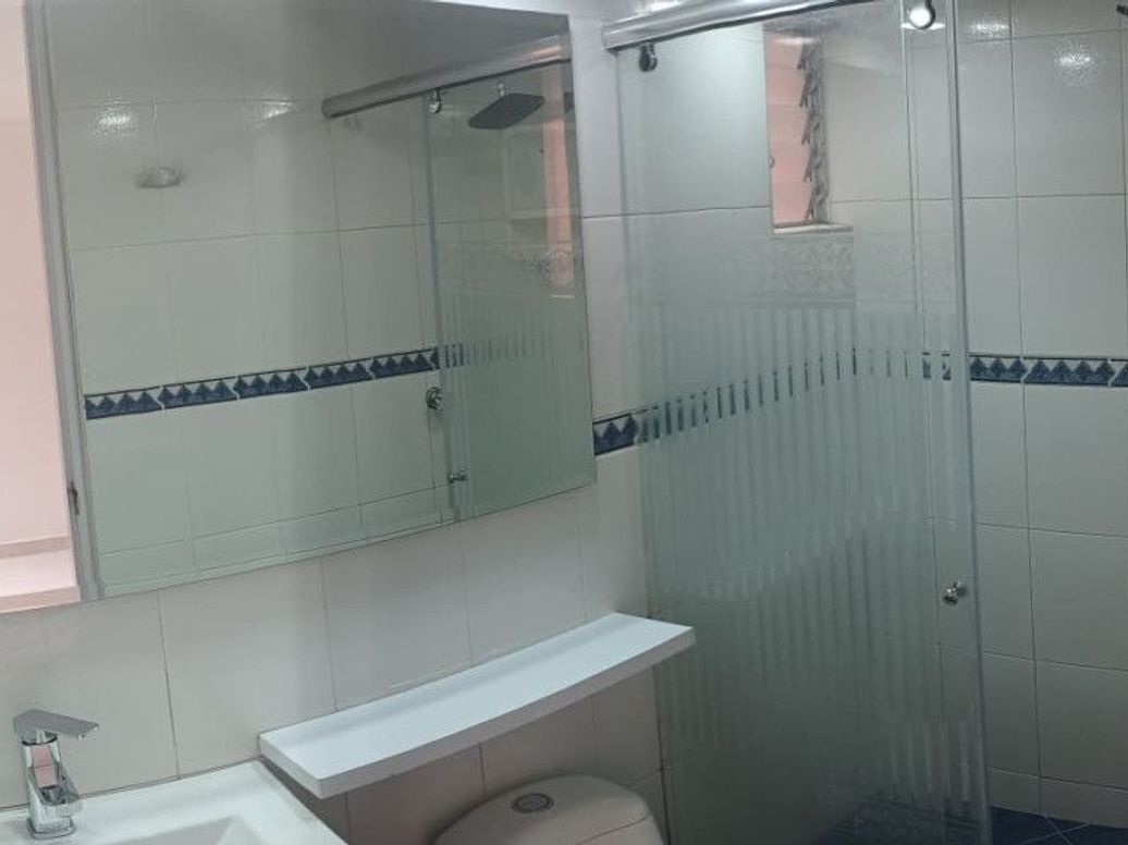 Apartamento de 2 alcobas en venta en El Plan, Bogotá, 53 m² · foto 8 de 12