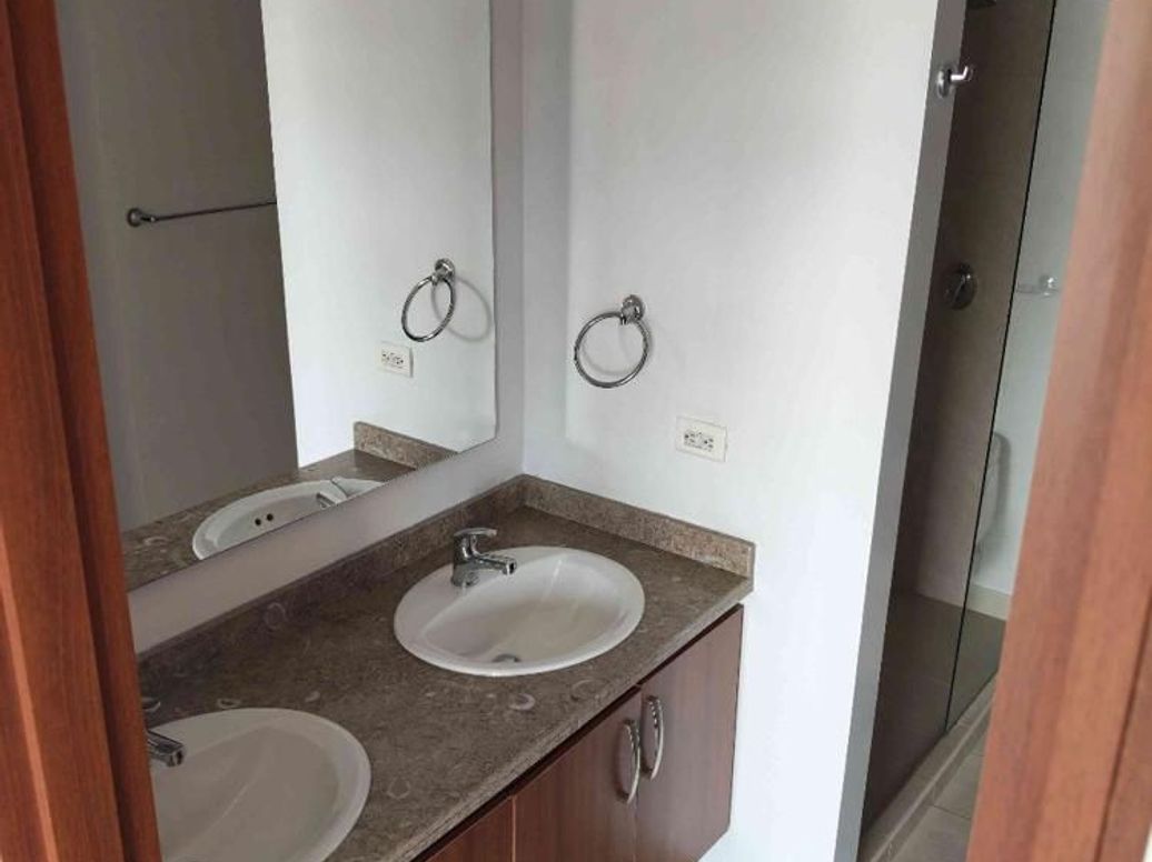 Apartamento de 2 alcobas en venta en Nicolas De Federman, Bogotá, 118 m² · foto 14 de 20