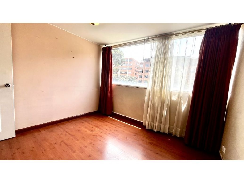 Apartamento de 3 alcobas en venta en Santa Barbara, Bogotá, 105 m² · foto 9 de 20