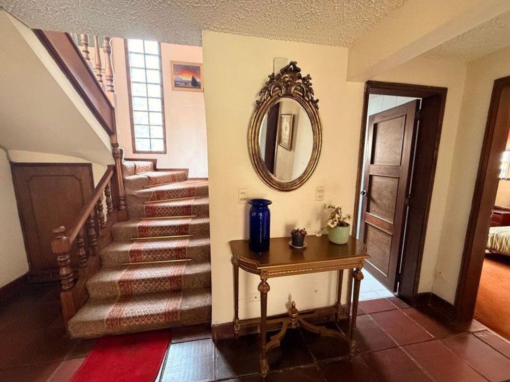 Casa de 3 alcobas en venta en El Contador, Bogotá, 199 m² · foto 6 de 20