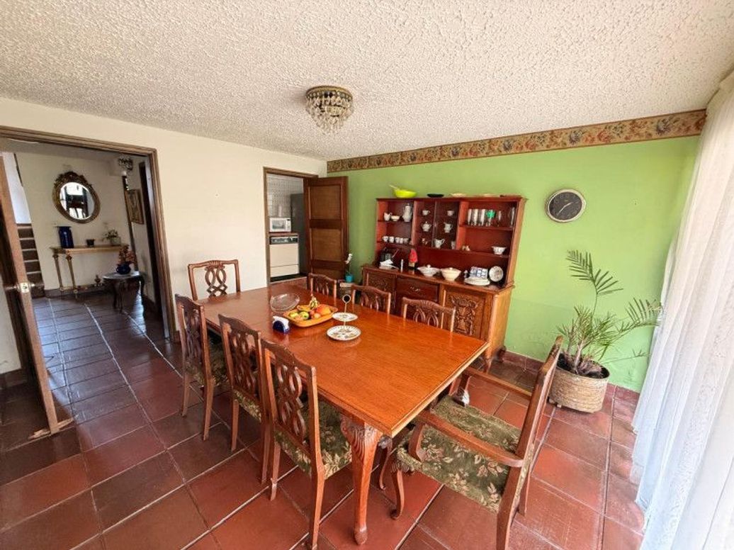 Casa de 3 alcobas en venta en El Contador, Bogotá, 199 m² · foto 8 de 20