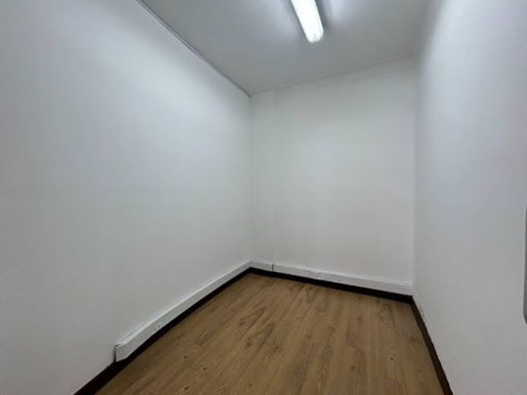 Casa de 10 alcobas en venta en Quinta Camacho, Bogotá, 626 m² · foto 4 de 17
