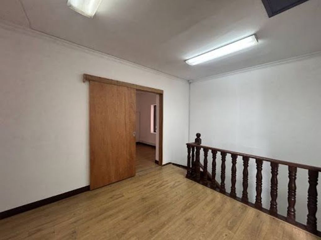 Casa de 10 alcobas en venta en Quinta Camacho, Bogotá, 626 m² · foto 17 de 17