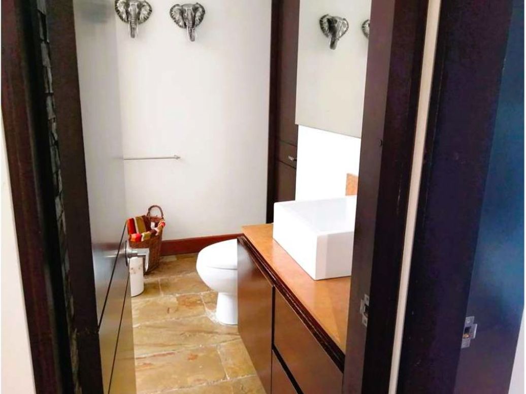 Apartamento de 3 alcobas en venta en Las Acacias, Bogotá, 186 m² · foto 17 de 20