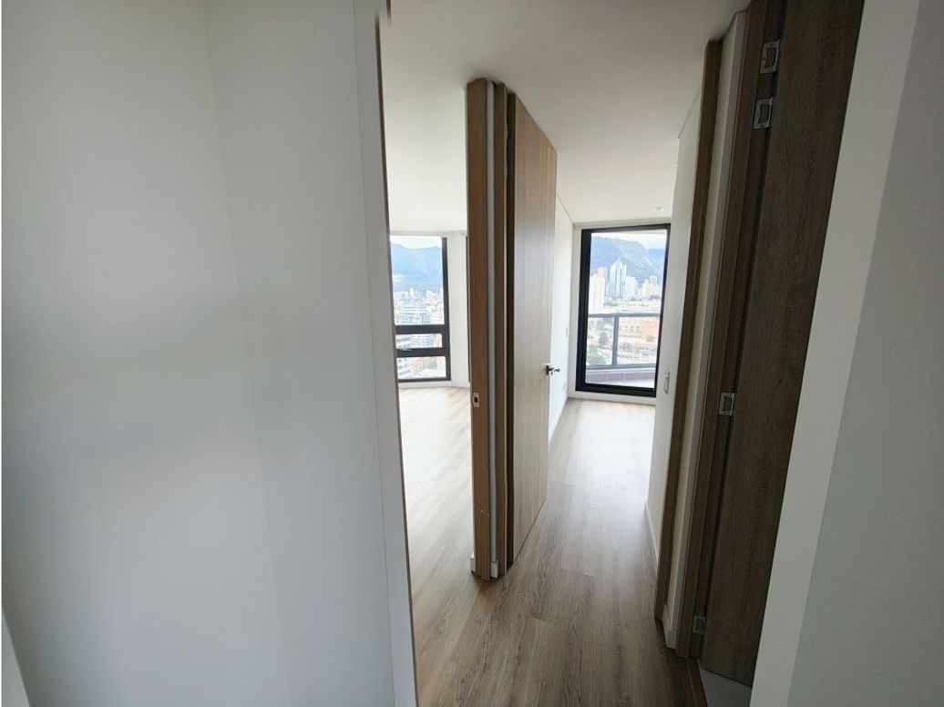 Apartamento de 2 alcobas en venta en Gran América, Bogotá, 80 m² · foto 7 de 20