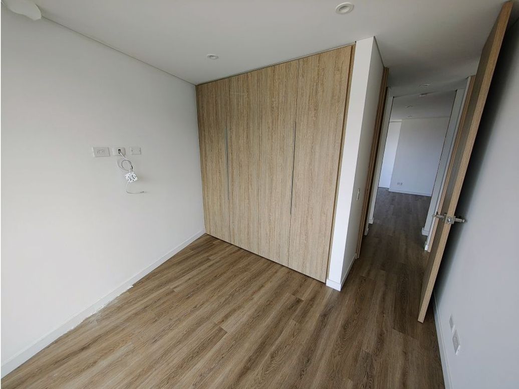 Apartamento de 2 alcobas en venta en Gran América, Bogotá, 80 m² · foto 17 de 20