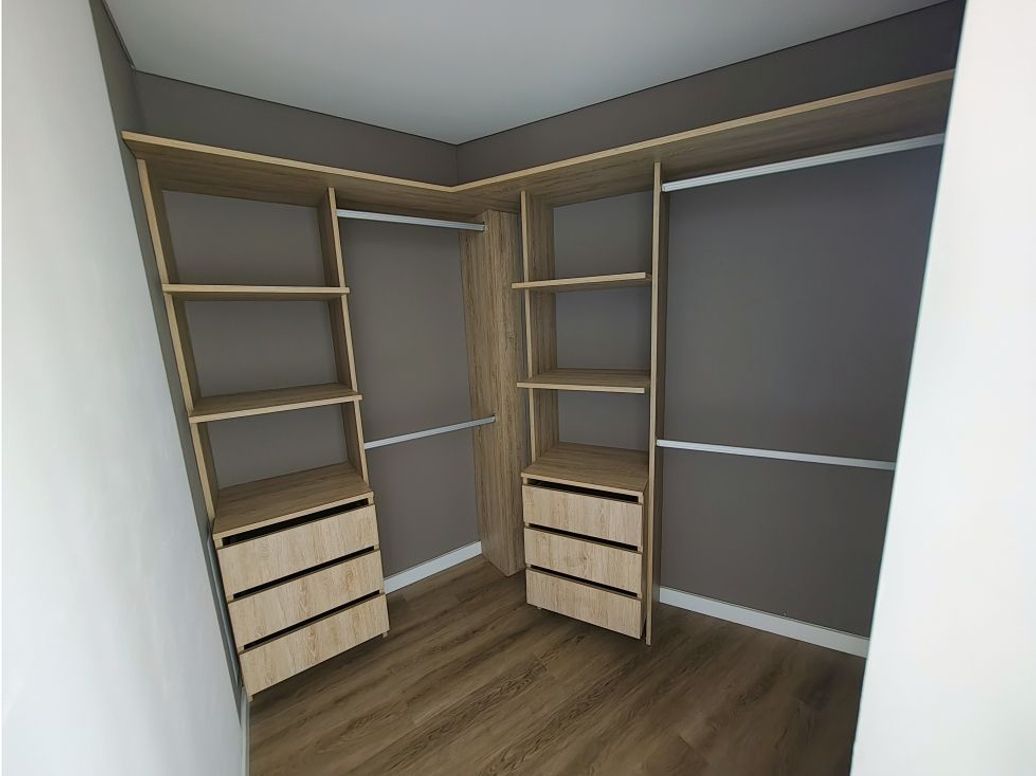 Apartamento de 2 alcobas en venta en Gran América, Bogotá, 80 m² · foto 10 de 20
