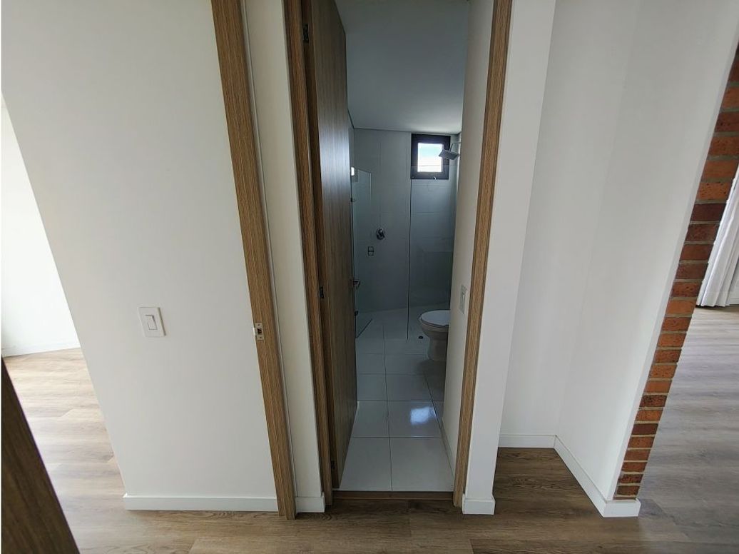 Apartamento de 2 alcobas en venta en Gran América, Bogotá, 80 m² · foto 12 de 20
