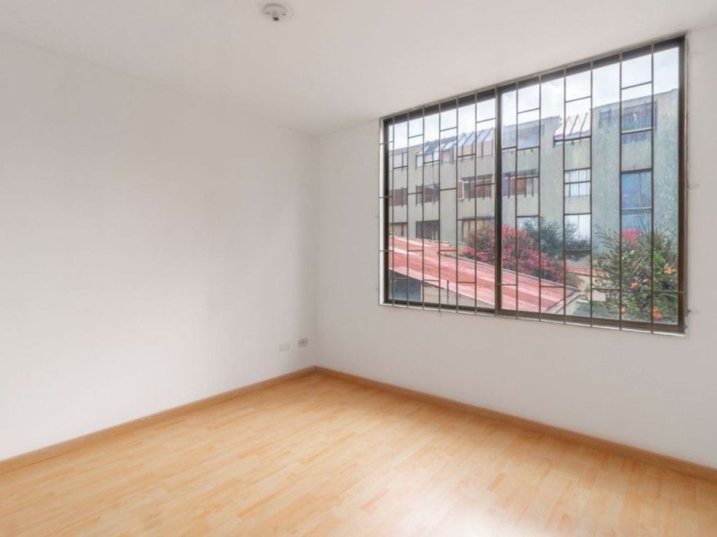 Apartamento de 3 alcobas en venta en Acacias Usaquen, Bogotá, 87 m² · foto 16 de 18