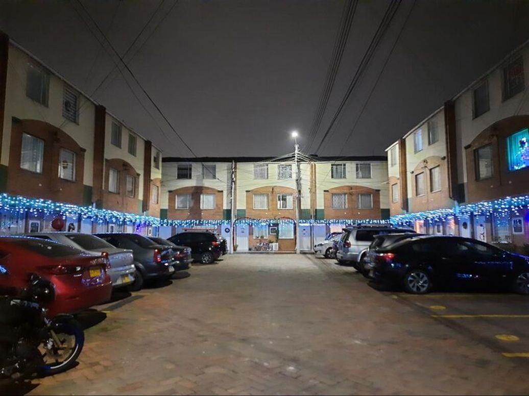 Apartamento de 3 alcobas en venta en Villas De Granada Et. I, Bogotá, 84 m² · foto 7 de 8