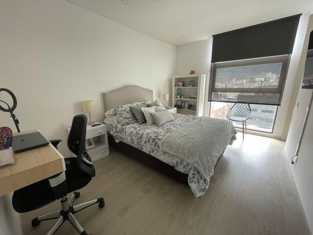 Apartamento de 2 alcobas en venta en Chicó Norte, Bogotá, 81 m² · foto 9 de 18