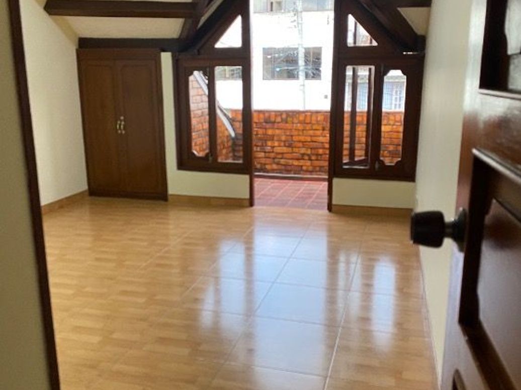 Casa de 6 alcobas en venta en Mónaco, Bogotá, 256 m² · foto 18 de 20