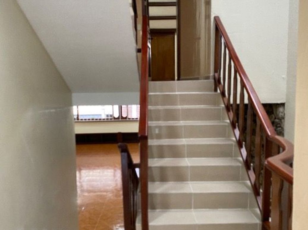 Casa de 6 alcobas en venta en Mónaco, Bogotá, 256 m² · foto 10 de 20