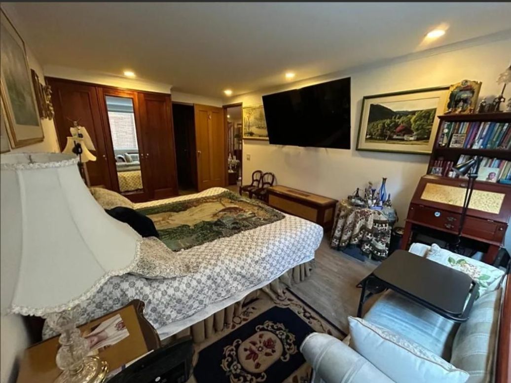 Apartamento de 4 alcobas en venta en La Carolina, Bogotá, 240 m² · foto 16 de 20