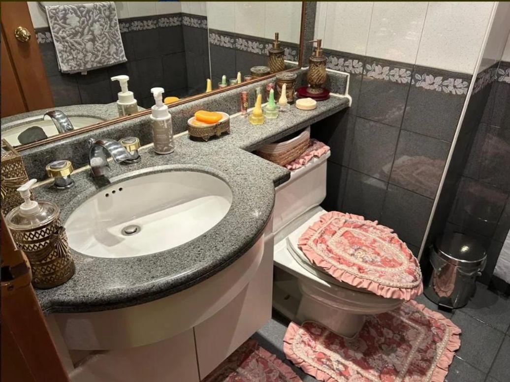 Apartamento de 4 alcobas en venta en La Carolina, Bogotá, 240 m² · foto 8 de 20