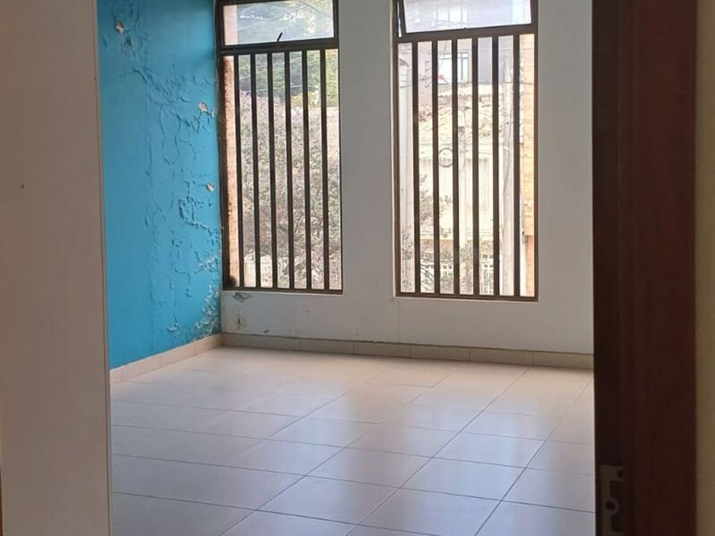 Casa de 6 alcobas en venta en San Luis, Bogotá, 700 m² · foto 10 de 20
