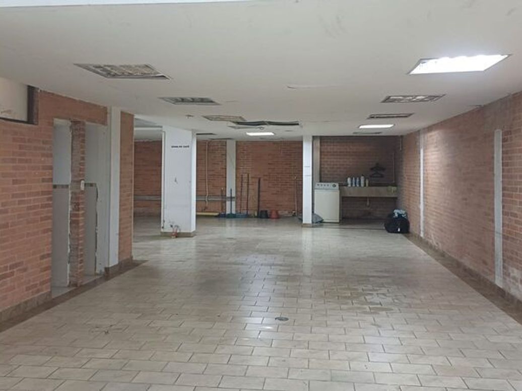 Casa de 6 alcobas en venta en San Luis, Bogotá, 700 m² · foto 5 de 20