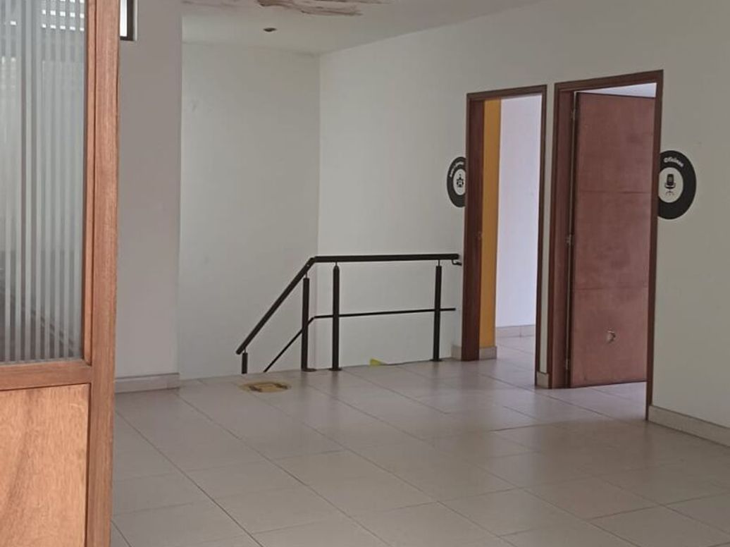 Casa de 6 alcobas en venta en San Luis, Bogotá, 700 m² · foto 7 de 20