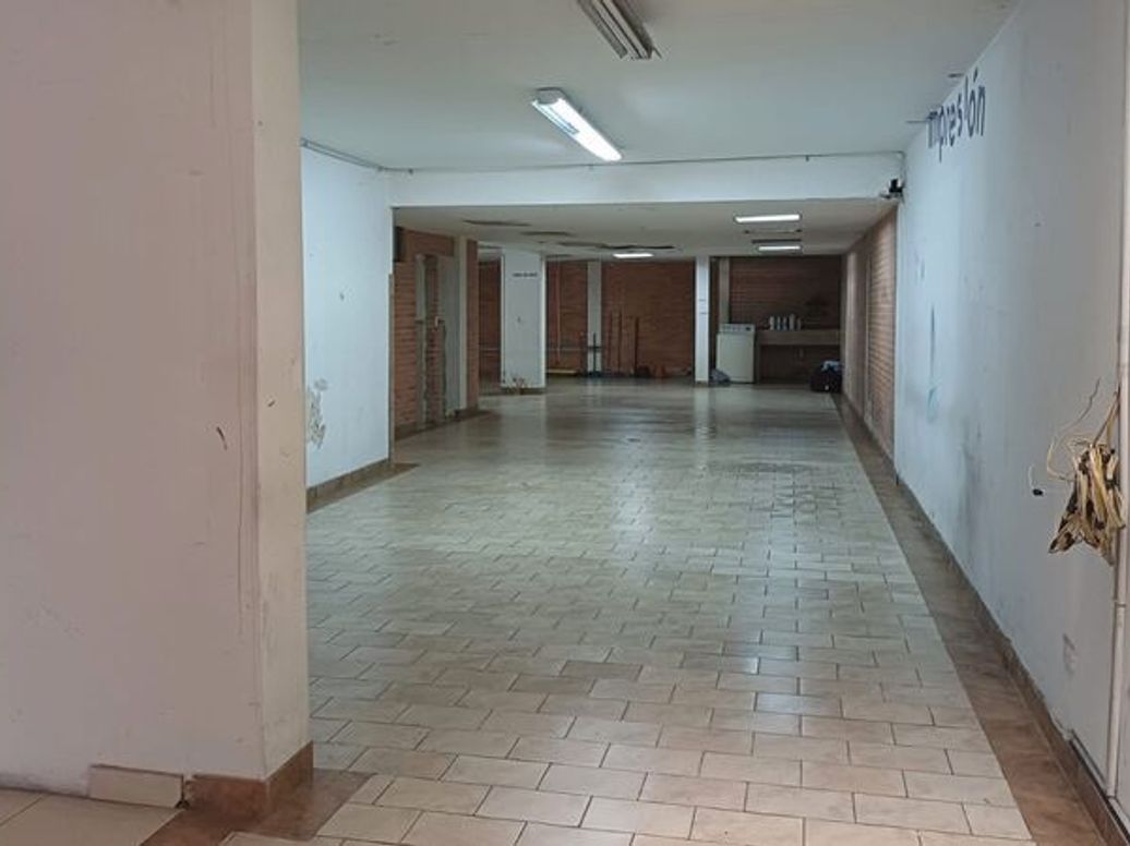 Casa de 6 alcobas en venta en San Luis, Bogotá, 700 m² · foto 4 de 20