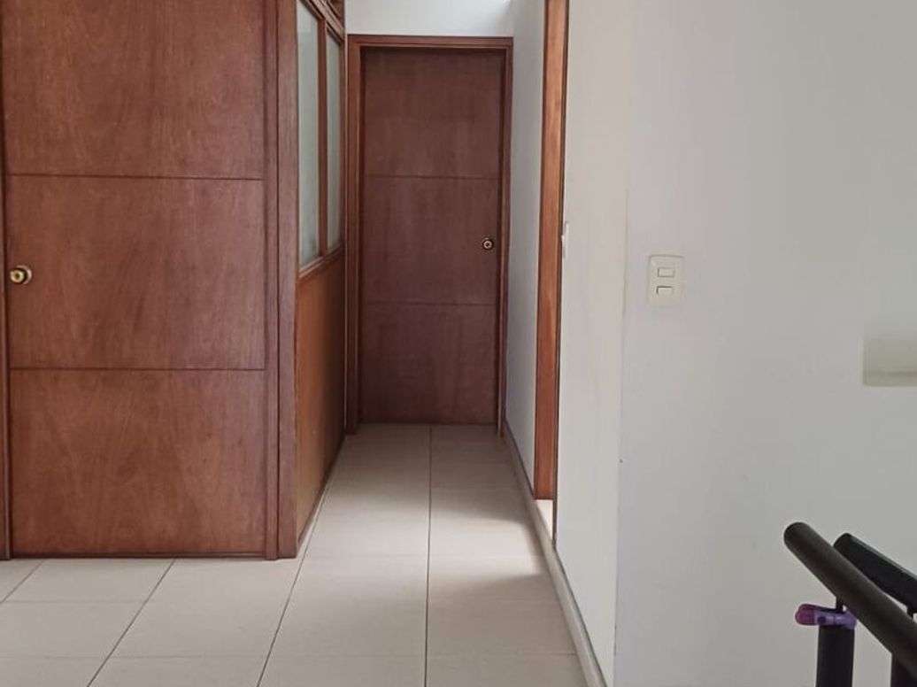 Casa de 6 alcobas en venta en San Luis, Bogotá, 700 m² · foto 17 de 20