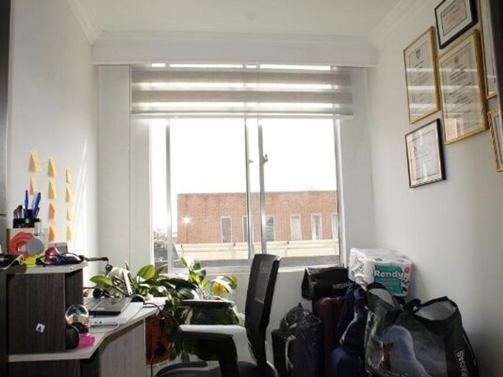 Apartamento de 3 alcobas en venta en Cr Ciudad Tintal, Bogotá, 42 m² · foto 3 de 18
