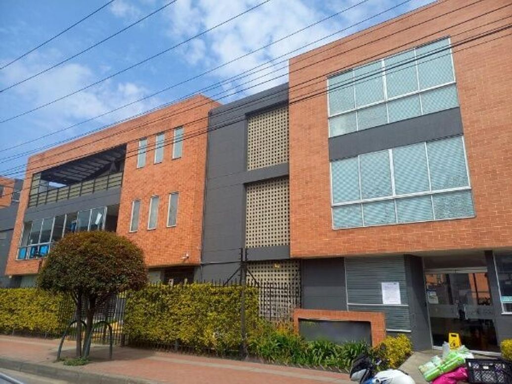 Apartamento de 3 alcobas en venta en Cr Ciudad Tintal, Bogotá, 42 m² · foto 7 de 18