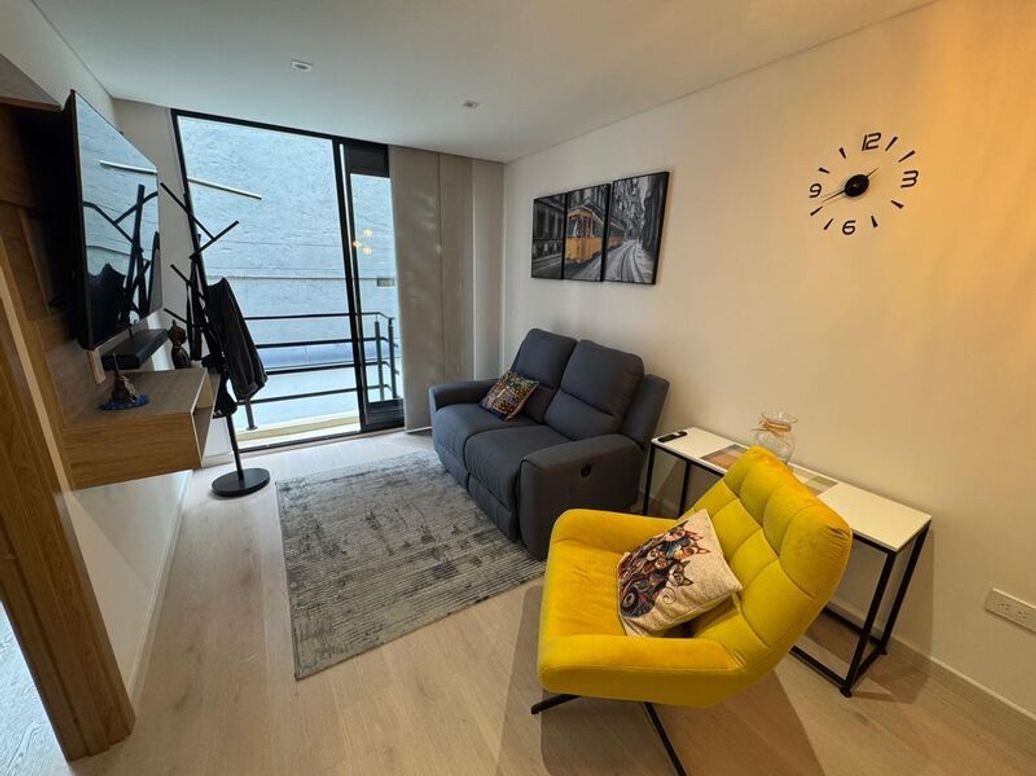 Apartamento de 1 alcoba en venta en Acacias Usaquen, Bogotá, 46 m² · foto 3 de 18