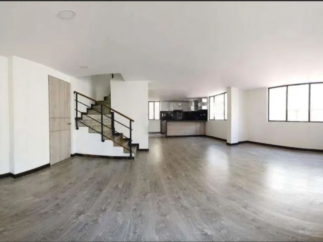 Apartamento de 3 alcobas en venta en Los Cedritos, Bogotá, 94 m² · foto 3 de 12