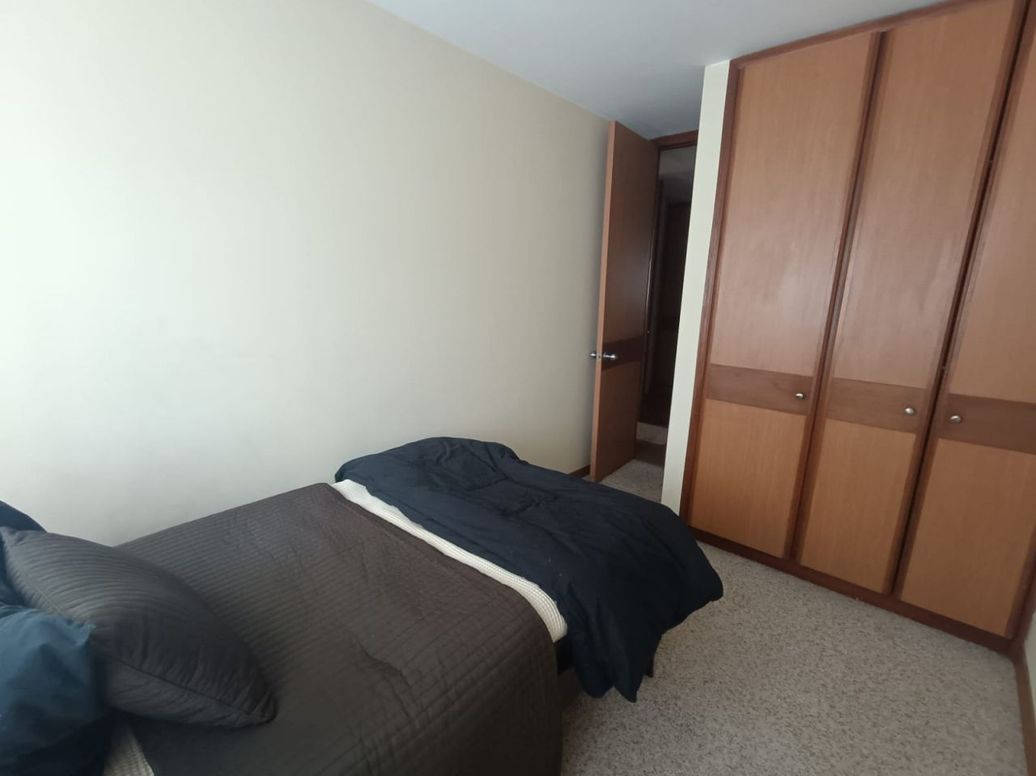 Apartamento de 3 alcobas en venta en Santa Barbara Central, Bogotá, 125 m² · foto 8 de 20
