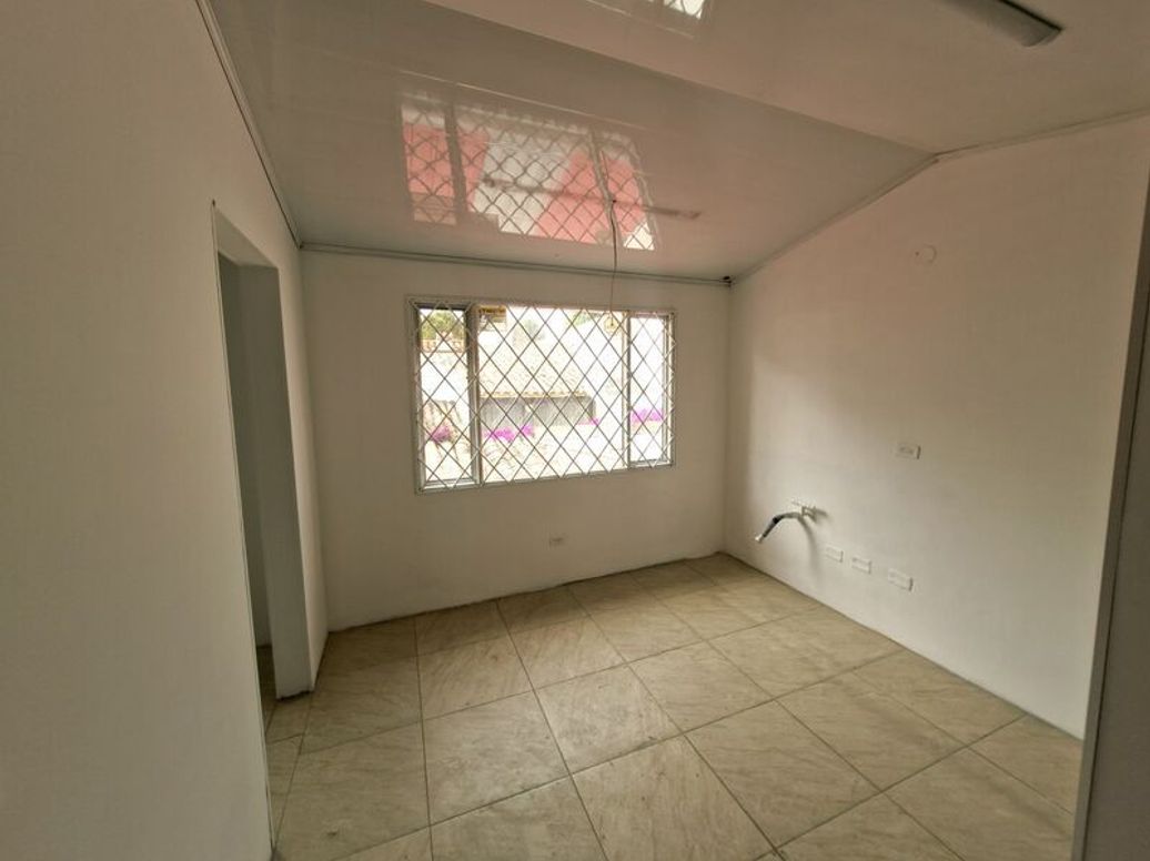 Casa de 7 alcobas en venta en Niza Norte, Bogotá, 300 m² · foto 20 de 20