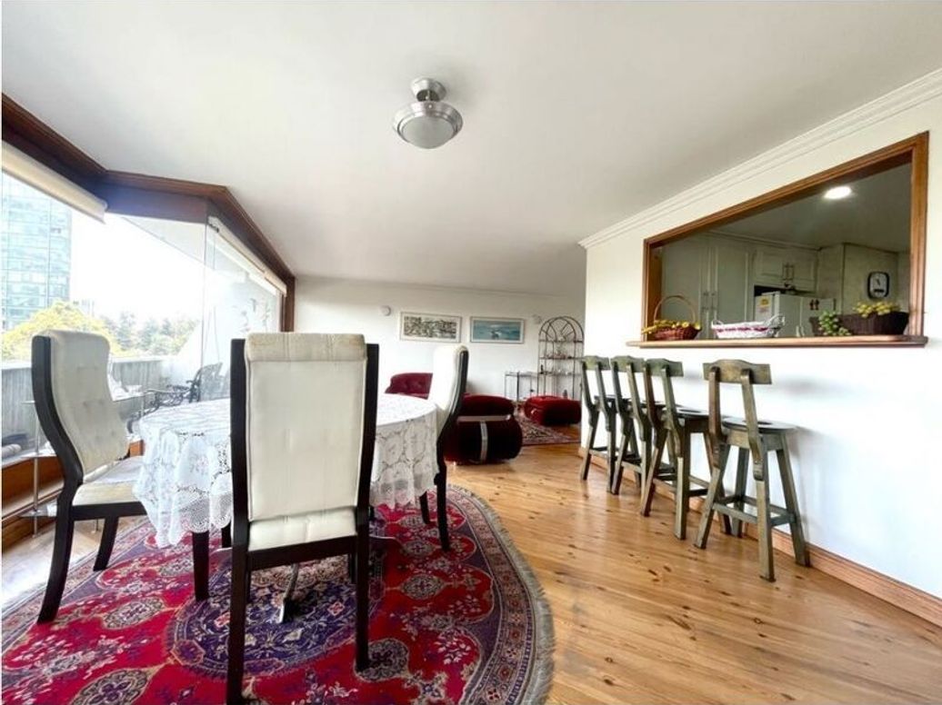 Apartamento de 3 alcobas en venta en El Refugio, Bogotá, 247 m² · foto 6 de 20